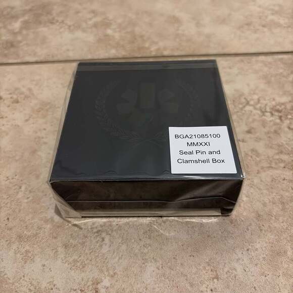 Destiny 2 MMXXI Collectible Pin Bungie Reward New & Sealed - Picture 4 of 5